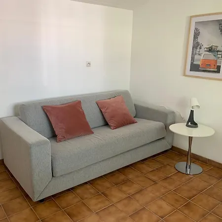 Independant Avec Terrasse Au Bord De La Riviere, Jardin 8000m2, Piscine, Parking Gratuit Proche Disneyland Apartment *