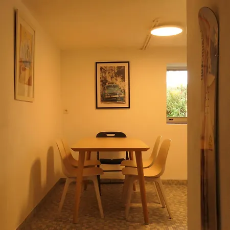 Independant Avec Terrasse Au Bord De La Riviere, Jardin 8000m2, Piscine, Parking Gratuit Proche Disneyland *